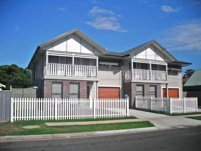 Cozy 3 BR 2/7 King Street, Singleton, NSW 2330