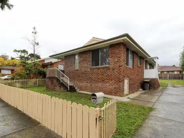 Nice 3 BR 29 Flamenco Circle, Glenorchy, TAS 7010