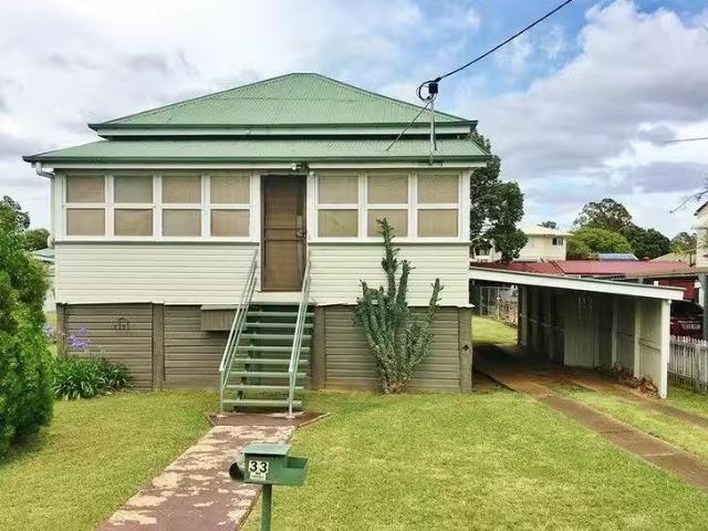 Just in! 3 BR 33 William Street, Kingaroy, QLD 4610