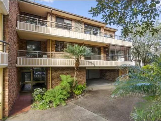 Charming 3 BR 3/130 Lawrence Hargrave Drive, Austinmer Apartme.