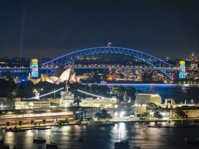 Cheap 3 BR 31/60 Darling Point Road, Darling Point Apartment f.