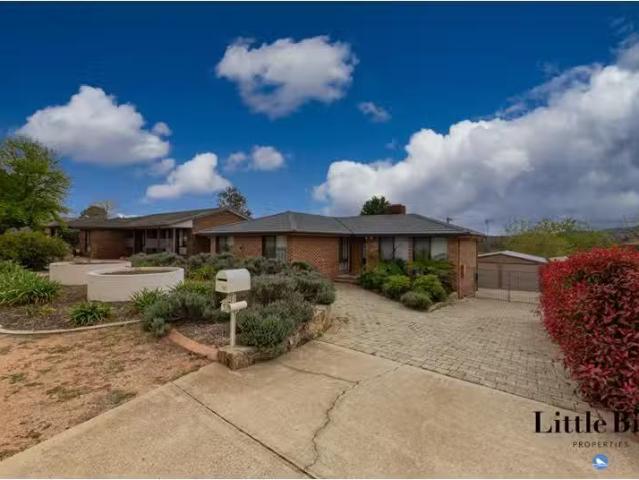 Just in! 3 BR 31 Bandulla Street, Isabella Plains House for re.