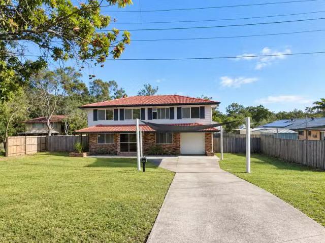 Cheap 3 BR 31 Oak Avenue, BROWNS PLAINS, QLD 4118 House for.