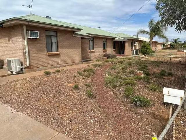 Nice 3 BR 35 Mills Street, Whyalla Norrie, SA 5608