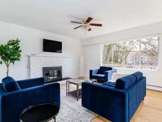 For Rent! 3 BR Main Street