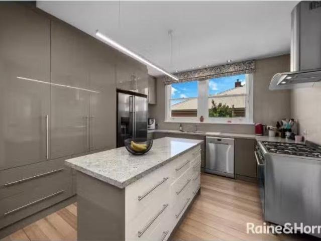For Rent! 3 Carlton Street, LENAH VALLEY House for rent Liste.