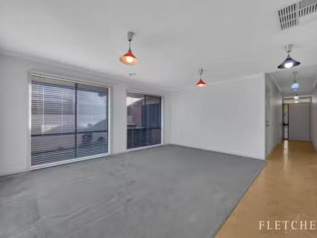 Rental! 3 Garden Terrace, Melton West VIC 3337 House For Lease