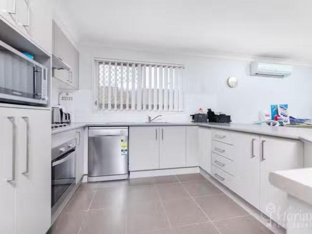 Nice 3 Radiata Court, Morayfield, QLD 4506