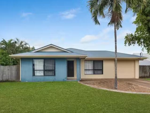 Deal! 3 Simonsen Court, Kelso, QLD 4815