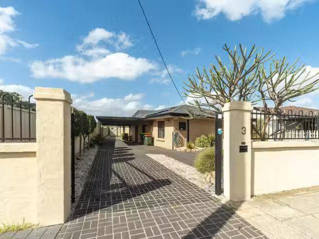 For Rent! 3 Stoate Place, Mirrabooka, WA 6061