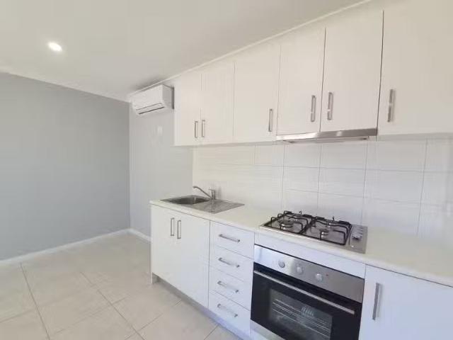 Cozy 3A Sunda Avenue, Whalan NSW 2770