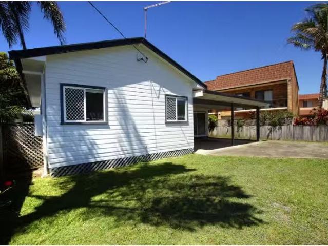 Rental! 104 Park Beach Road, COFFS HARBOUR House for rent Lis.