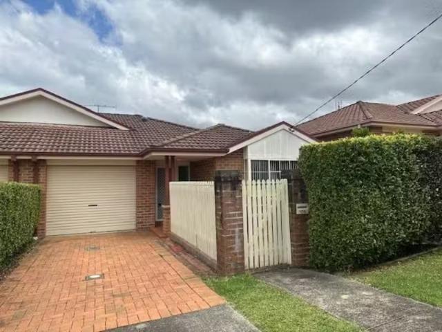 Cheap 105 Durham Road, Lambton Apartment for rent Listed by K.