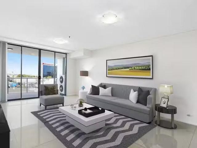 Deal! 1063/111 High Street, Mascot, NSW 2020