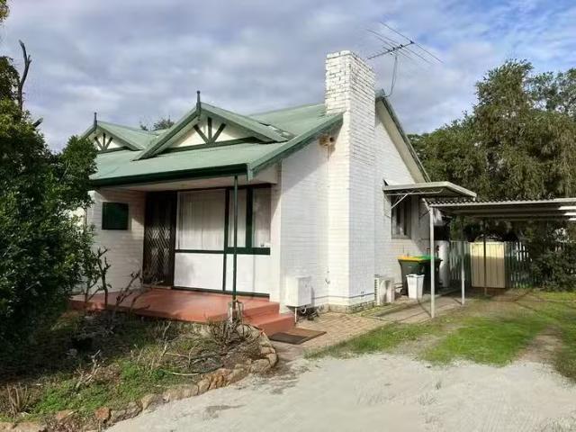 New 109 Hale Road, Forrestfield, WA 6058