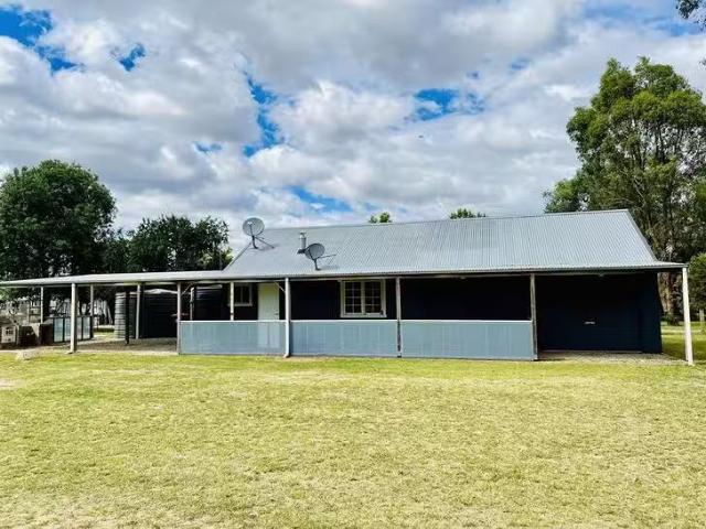 Cozy 1003 Garra Road, Garra, NSW 2866