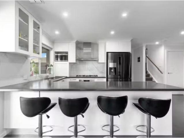 New 100A Moonlight Avenue, Harrison House for rent Listed by.