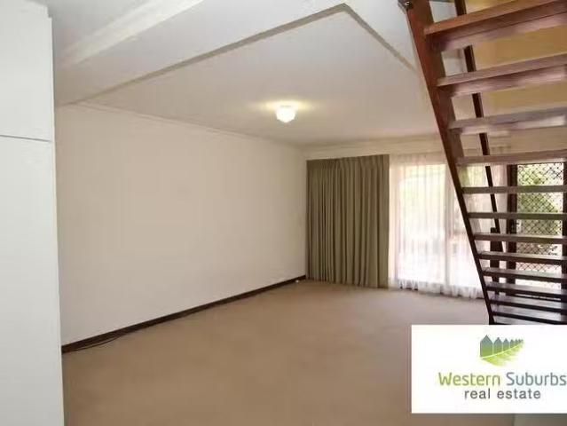 Just in! 10/109 Broadway, Nedlands, WA 6009