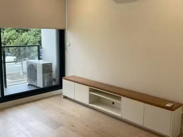 Unique 102/41 Dryburgh Street, West Melbourne VIC 3003