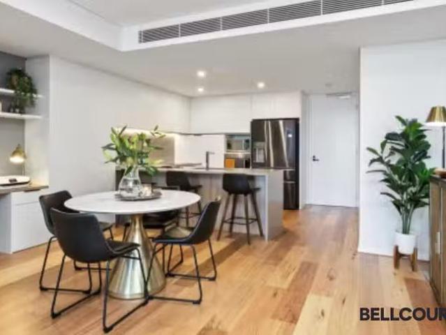 Nice 102/660 Albany Highway, Victoria Park, WA 6100