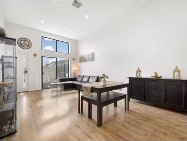 For Rent! 103 Stockman Avenue, LAWSON House for rent Listed b.