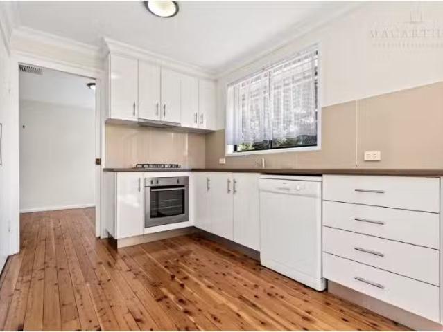 Nice 10 Buchhorn Street, Tolland House for rent Listed by Lea.