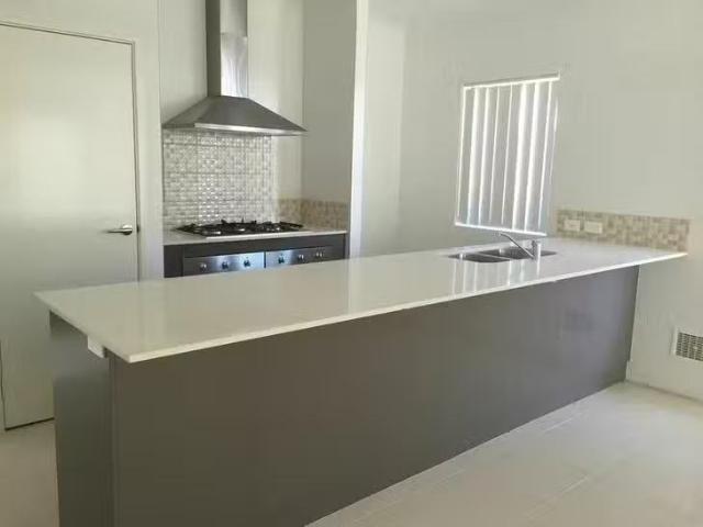 For Rent! 10 Bullata Chase, Jindalee, WA 6036