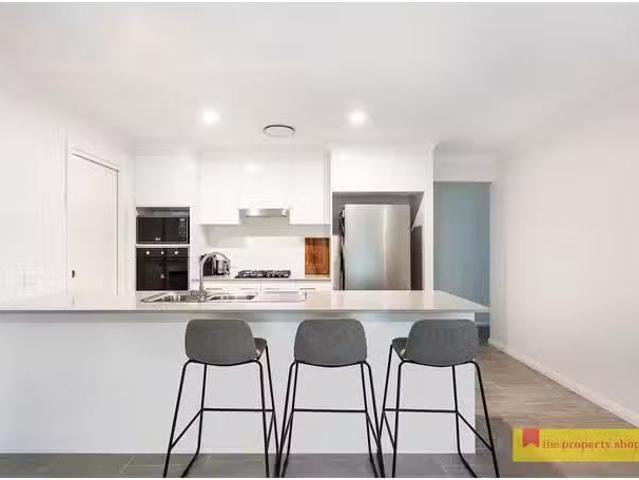 Deal! 10 Saleyards Lane, Mudgee House for rent Listed by of T.