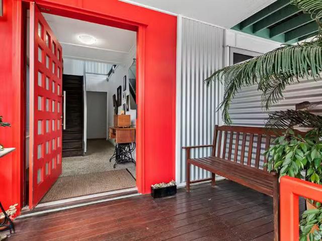 For Rent! 10 Richmond Street, Corinda QLD 4075