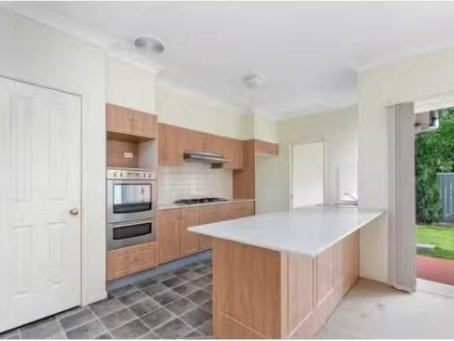 New 10a Barangaroo Road, Toongabbie House for rent Listed by.