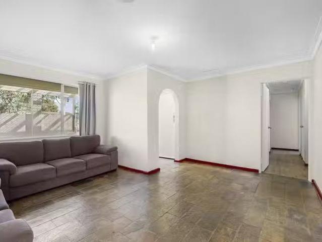 Rental! 10A Puglia Place, Koondoola, WA 6064