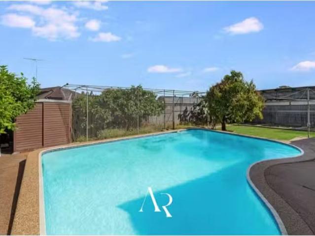 Cozy 114 Denman Rd, Georges Hall House for rent Listed by Lai.