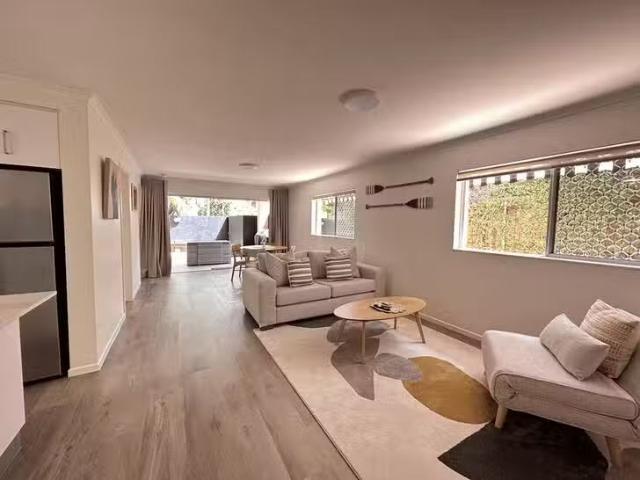 Cheap 1/14 Howard Street, Noosaville, QLD 4566