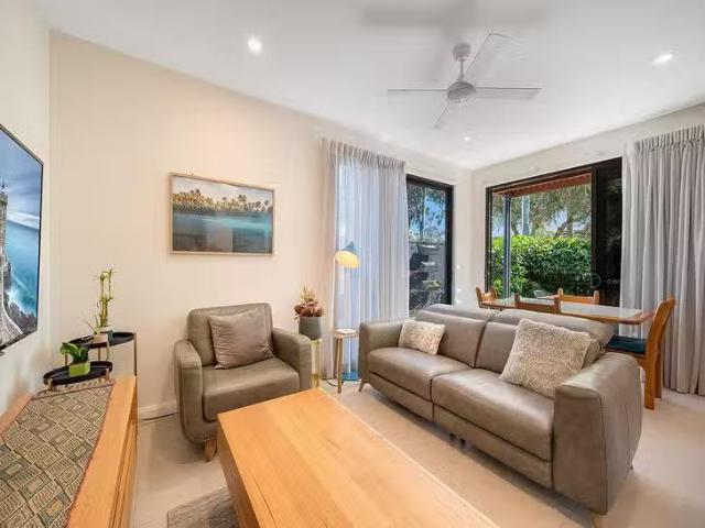 Cheap 1/15 Bower Street, Caloundra, QLD 4551