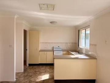 New 116 Flinders St, Westdale House for rent Listed by Hayley.