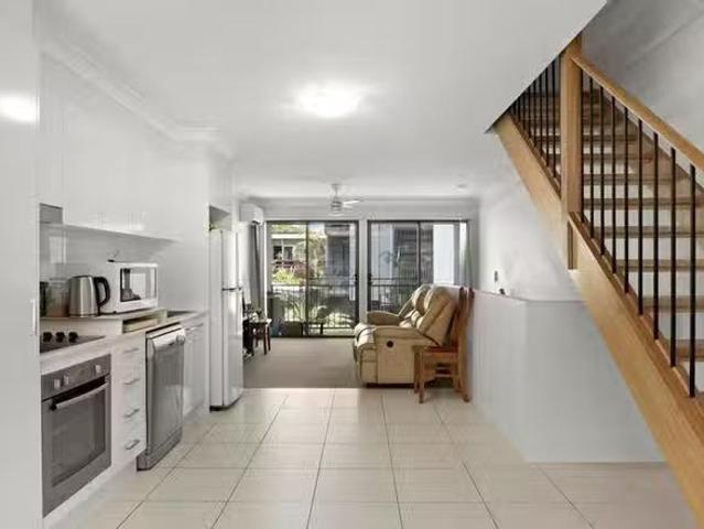 Cozy 11/70 John Street, Redcliffe, QLD 4020