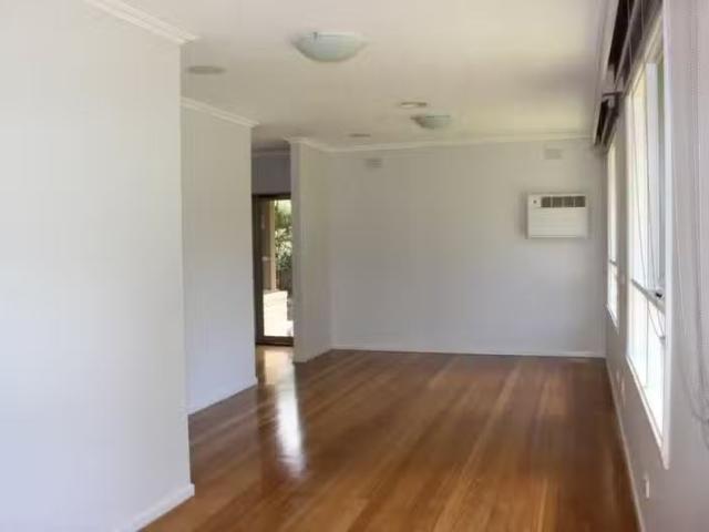 Charming 1/18 Corhampton Road, Balwyn North VIC 3104 Unit Fo.