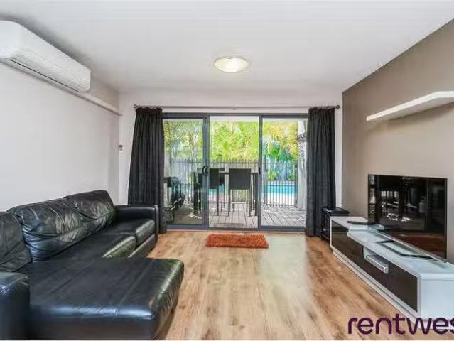 Deal! 11/11 Tanunda Drive, Rivervale, WA 6103