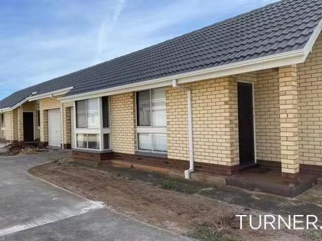 Deal! 1/11 Military Road, Semaphore South, SA 5019