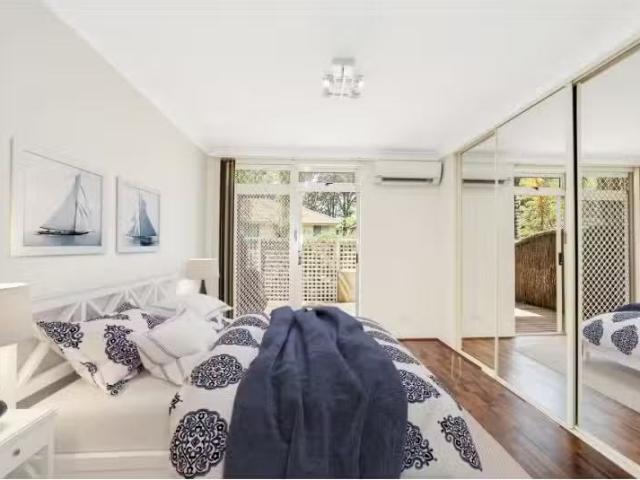 Rental! 11/1 11 Lancaster Drive, Marsfield Apartment for rent.