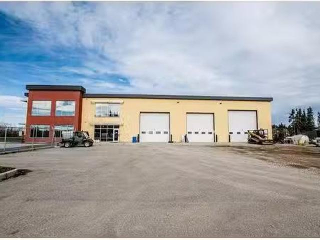 Just in! 11201 97 Street, Wembley, AB, T0H 3S0 commercial fo.