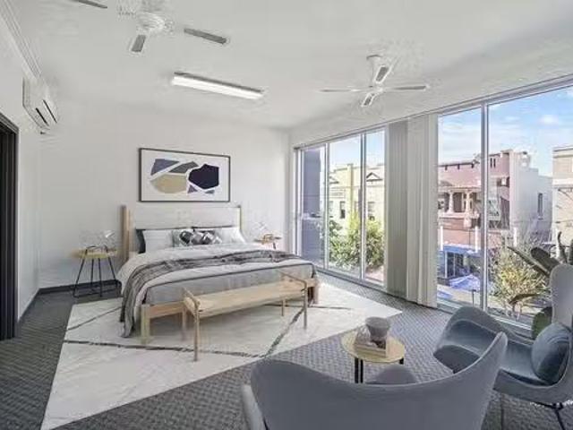 Deal! 1/126 Crown Street, Wollongong, NSW 2500