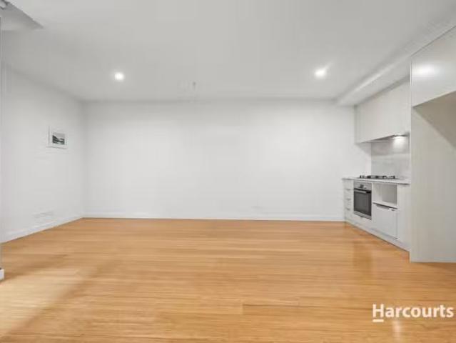 Cozy 112/712 Station Street, BOX HILL, VIC 3128 Apartment fo.