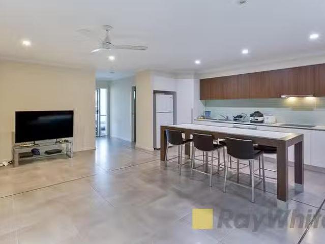 New 1/135 Falconer Street, Southport, QLD 4215