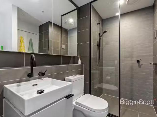 Charming 113/8 Montrose Street, Hawthorn East, VIC 3123