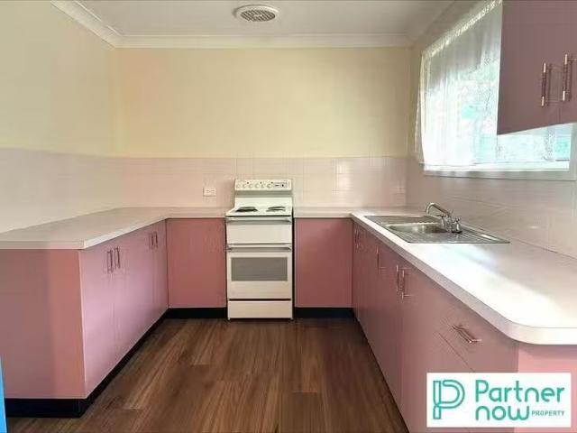Cheap 1/13 Chelmsford Street, East Tamworth, NSW 2340