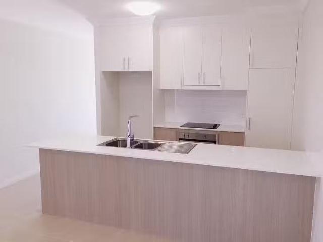 Charming 1/13 Limestone Crescent, Condon, QLD 4815