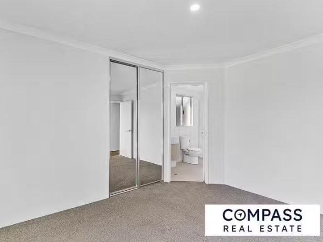 Cozy 11 Hester Road, Wellard, WA 6170