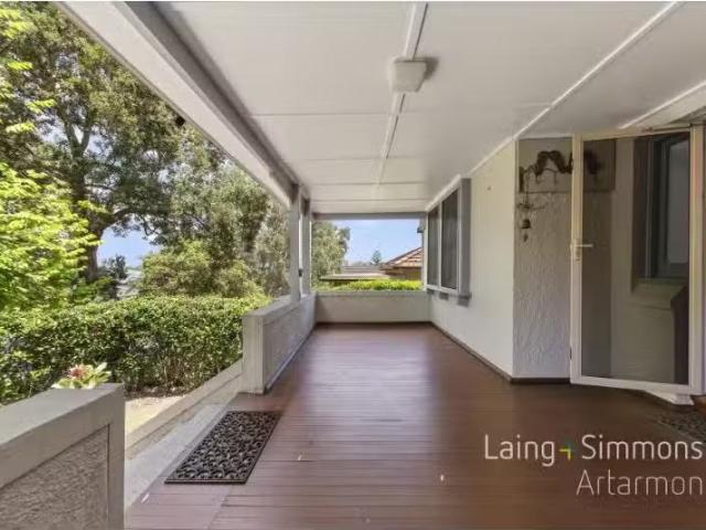 Rental! 11 Portview Road, Greenwich House for rent Listed by.