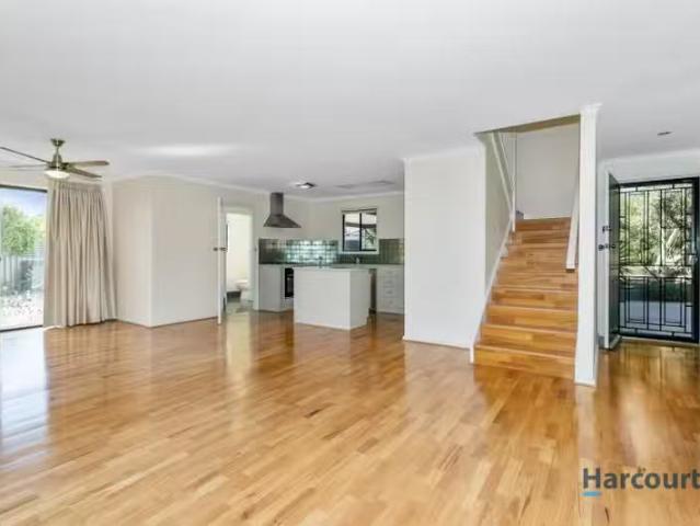New 11 Resolute Crescent, Hallett Cove SA 5158